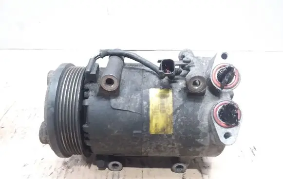 Ford Focus Air conditioning (A/C) compressor (pump) 3M5W19D629KD