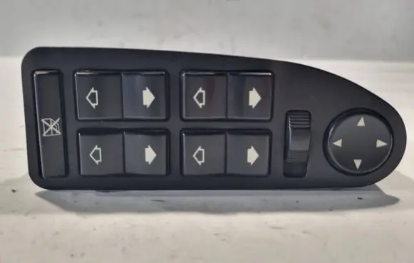 BMW 5 E39 Electric window control switch 8368966 212178 9814