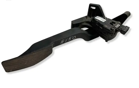 Opel Combo C Accelerator throttle pedal 9129423