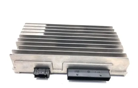 Audi A4 S4 B8 8K Sound amplifier 8T0035223AP