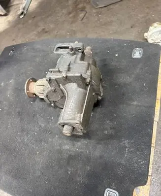 Hyundai Tucson JM Gearbox transfer box case 070101240
