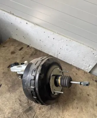 Renault Master III Brake booster 472107603R 0378670701