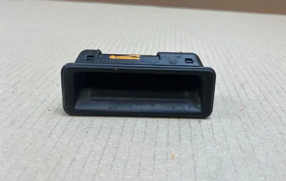 BMW 5 E60 E61 Tailgate/trunk/boot exterior handle 7118158
