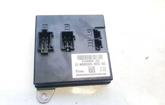Mercedes-Benz E W211 Comfort/convenience module 2115453632