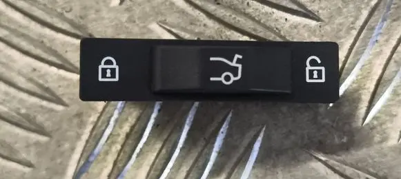 BMW 5 G30 G31 G38 Other switches/knobs/shifts 9253780 492017