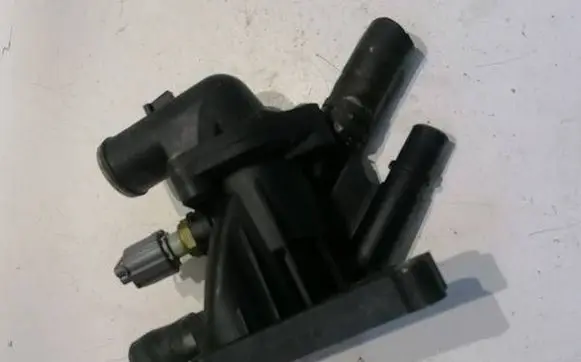 Ford C-MAX II Vacuum pump 4M6G9K478FB W584A