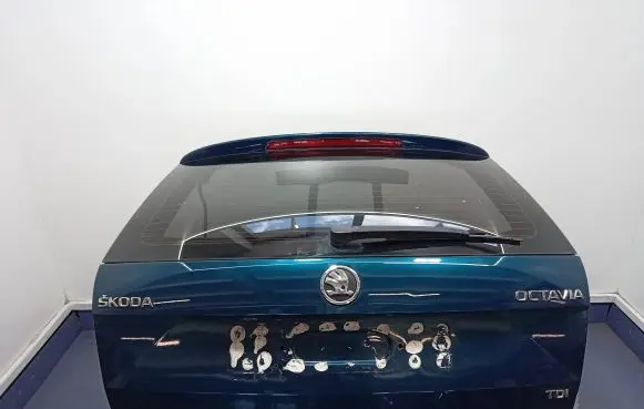 Skoda Octavia Mk3 (5E) Tailgate/trunk/boot lid