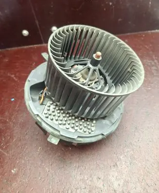 Volkswagen PASSAT B6 Heater blower motor/fan resistor 3C0907521B F011500045 3C1820015
