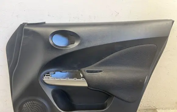 Nissan Juke I F15 Front door card panel trim 809001KB0A 809221KB0A