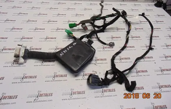 Volvo XC90 Front door wiring loom 30762158