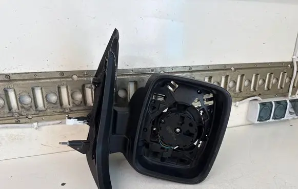 Renault Trafic III (X82) Front door electric wing mirror 232636226 233656046
