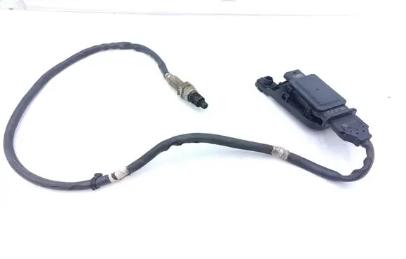 Volkswagen Transporter - Caravelle T6 Lambda probe sensor 05L907807N