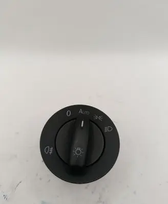 Volkswagen PASSAT B6 Light switch