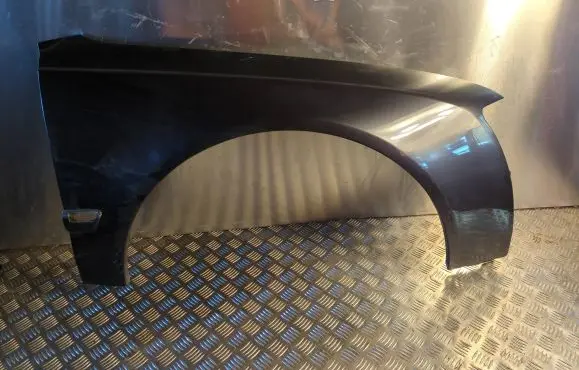 Audi A8 S8 D3 4E Fender