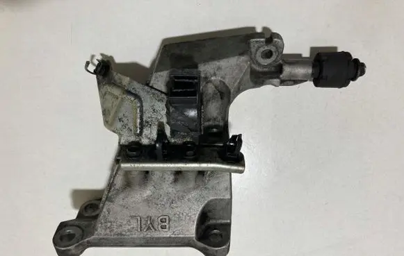 Infiniti QX70 S51 Other engine bay part