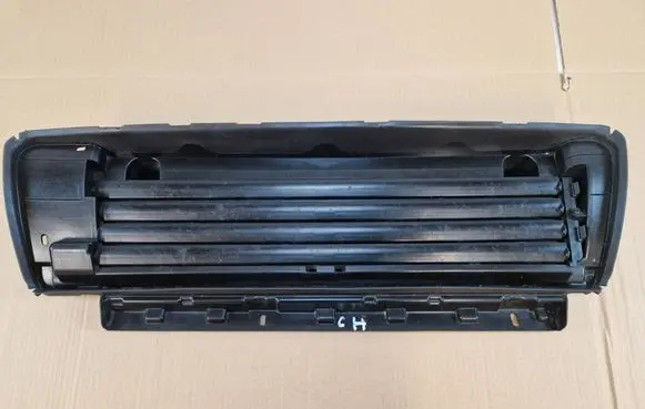 Dacia Duster II Intercooler air guide/duct channel 214F69647R
