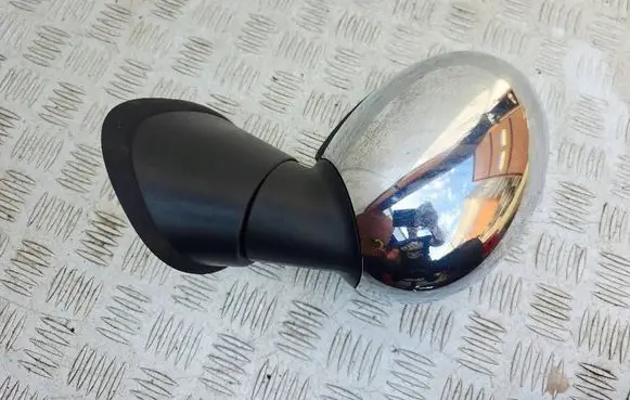Mini Cooper Countryman R60 Front door electric wing mirror