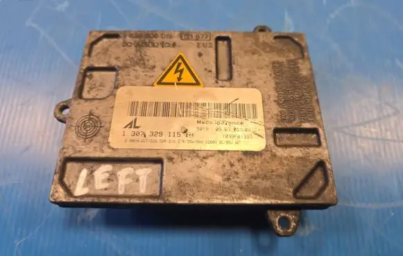 Audi A4 S4 B7 8E 8H Headlight ballast module Xenon 1307329115