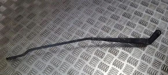 Volkswagen Golf IV Front wiper blade arm 1j2955409a