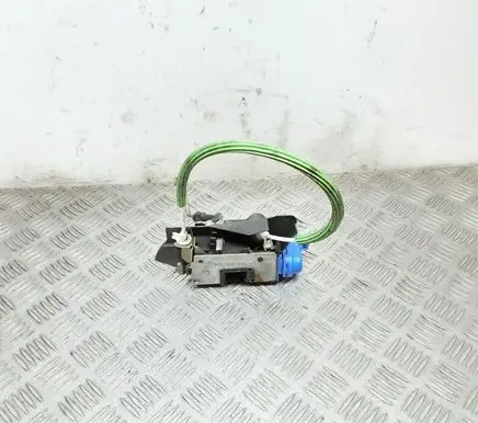 Audi A3 S3 8L Rear door lock 8D0839016A