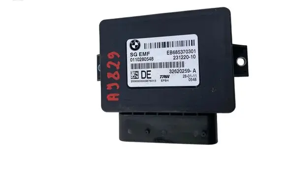 BMW 5 F10 F11 Rear brake EMF control unit/module EB685370301