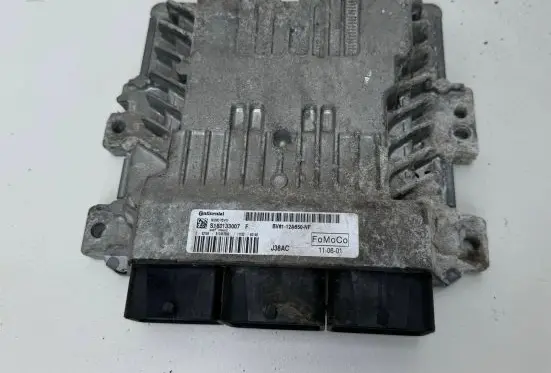 Ford Focus Engine control unit/module BV6112A650NF S180133007
