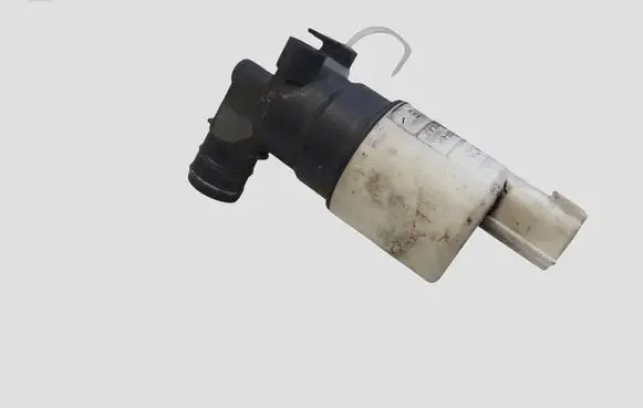 Jaguar XE Windscreen/windshield washer pump BK2117K624BA AV6117K624AA