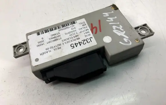 Mercedes-Benz E W211 Other control units/modules A2118205026