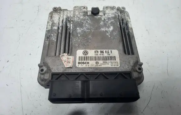 Volkswagen Phaeton Engine control unit/module 1039S04733 070906016B 0281010737