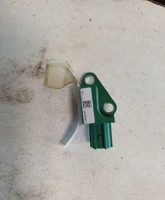 Volkswagen PASSAT B6 Airbag deployment crash/impact sensor 3C0909606