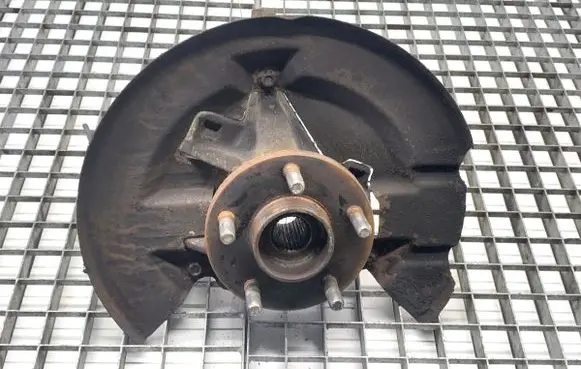 Ford Kuga II Front wheel hub spindle knuckle 