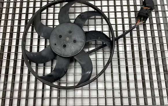 Volkswagen Golf VII Fan set 5Q0959455BE