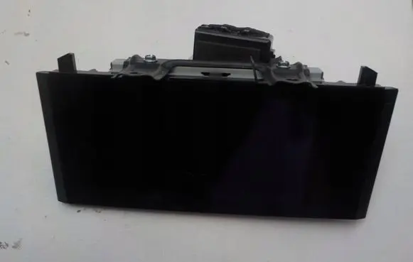 Lexus IS 200-300 Radio/CD/DVD/GPS head unit 86110
