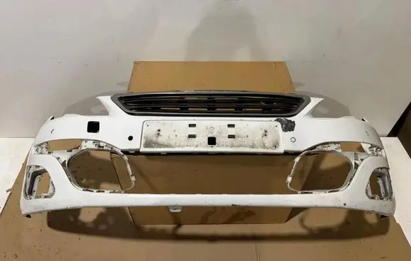 Peugeot 308 Front bumper AA36117425