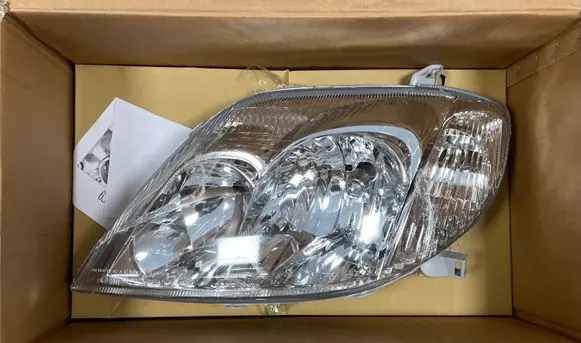 Toyota Corolla E120 E130 Headlight/headlamp 0002121109L 90R0LA4D01