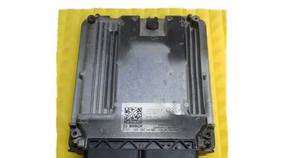 Audi A8 S8 D4 4H Engine control unit/module 07P906027A
