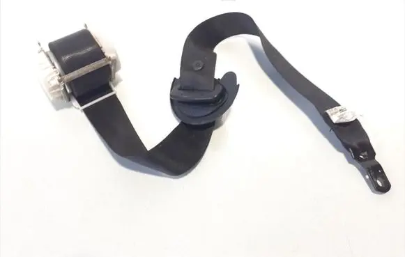 BMW X3 E83 Front seatbelt
