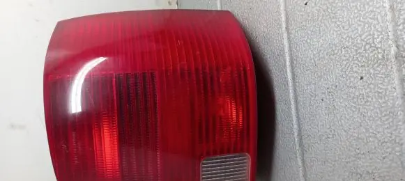Volkswagen PASSAT B5 Rear/tail lights