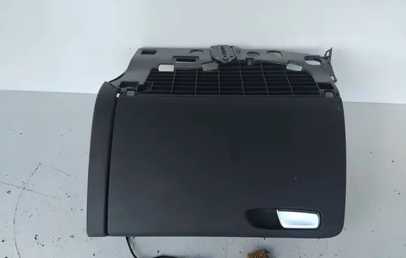 Audi A4 S4 B8 8K Glove box 8K1857035B