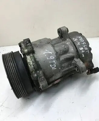 Volkswagen PASSAT B4 Air conditioning (A/C) compressor (pump)