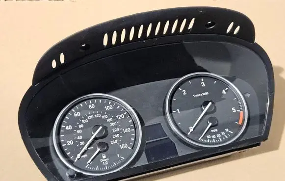 BMW X5 E70 Speedometer (instrument cluster) 6976284 9236822