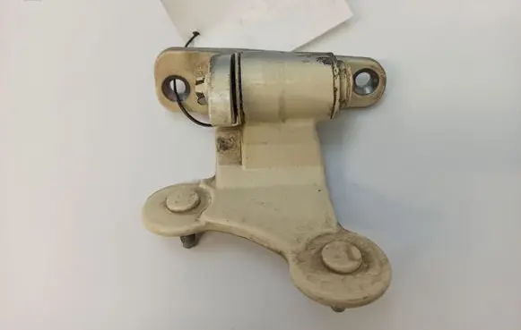 Mercedes-Benz E W212 Rear door lower hinge ISE1307