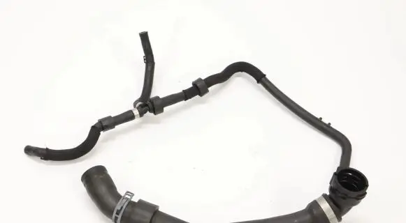 Volkswagen Touran III Engine coolant pipe/hose 5QA122101A