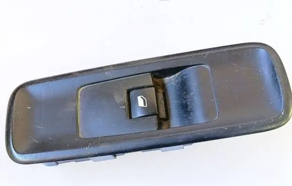 Peugeot 807 Electric window control switch 14893750XT 300703 023231813