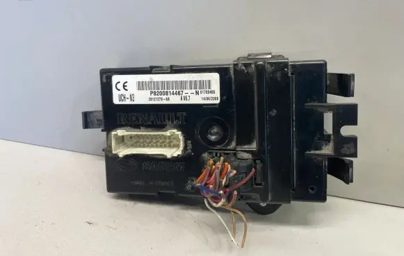 Renault Trafic II (X83) Comfort/convenience module P8200814467 28121279 281212798A