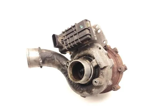 Audi Q7 4L Turbo 059145722M