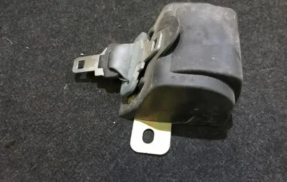 Renault Scenic I Middle seatbelt (rear) a504452ac02