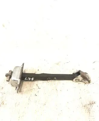 Suzuki SX4 Front door check strap stopper