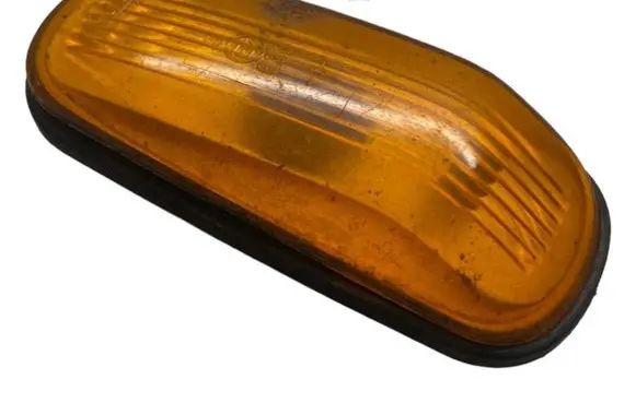 Saab 9000 CC Front fender indicator light E17633