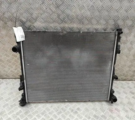 Mercedes-Benz GLE W167 Coolant radiator A1675006201 A1675000700